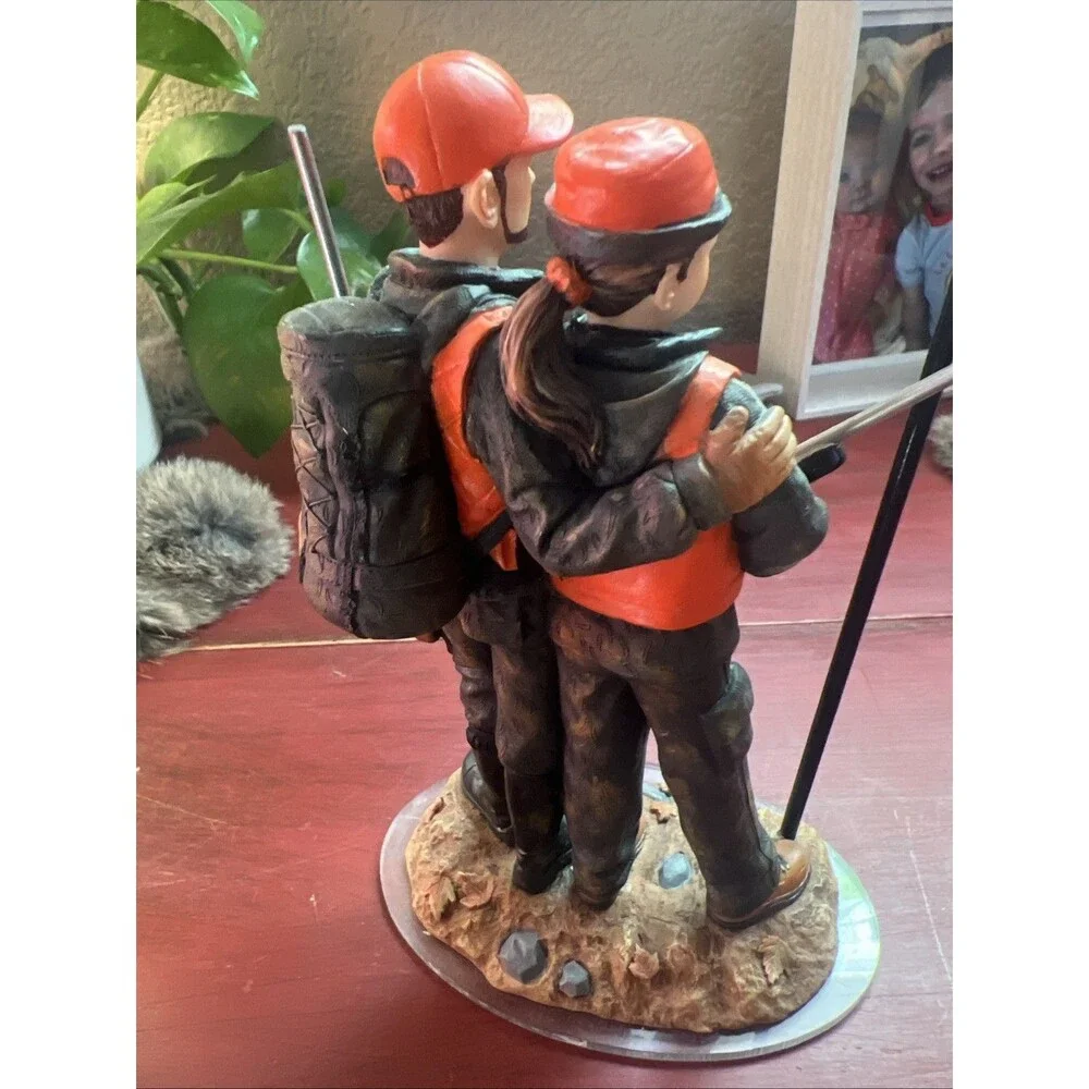 Hunting Couple Cake Topper - Wedding/Anniversary - GSI Outside Inside 6 Flags